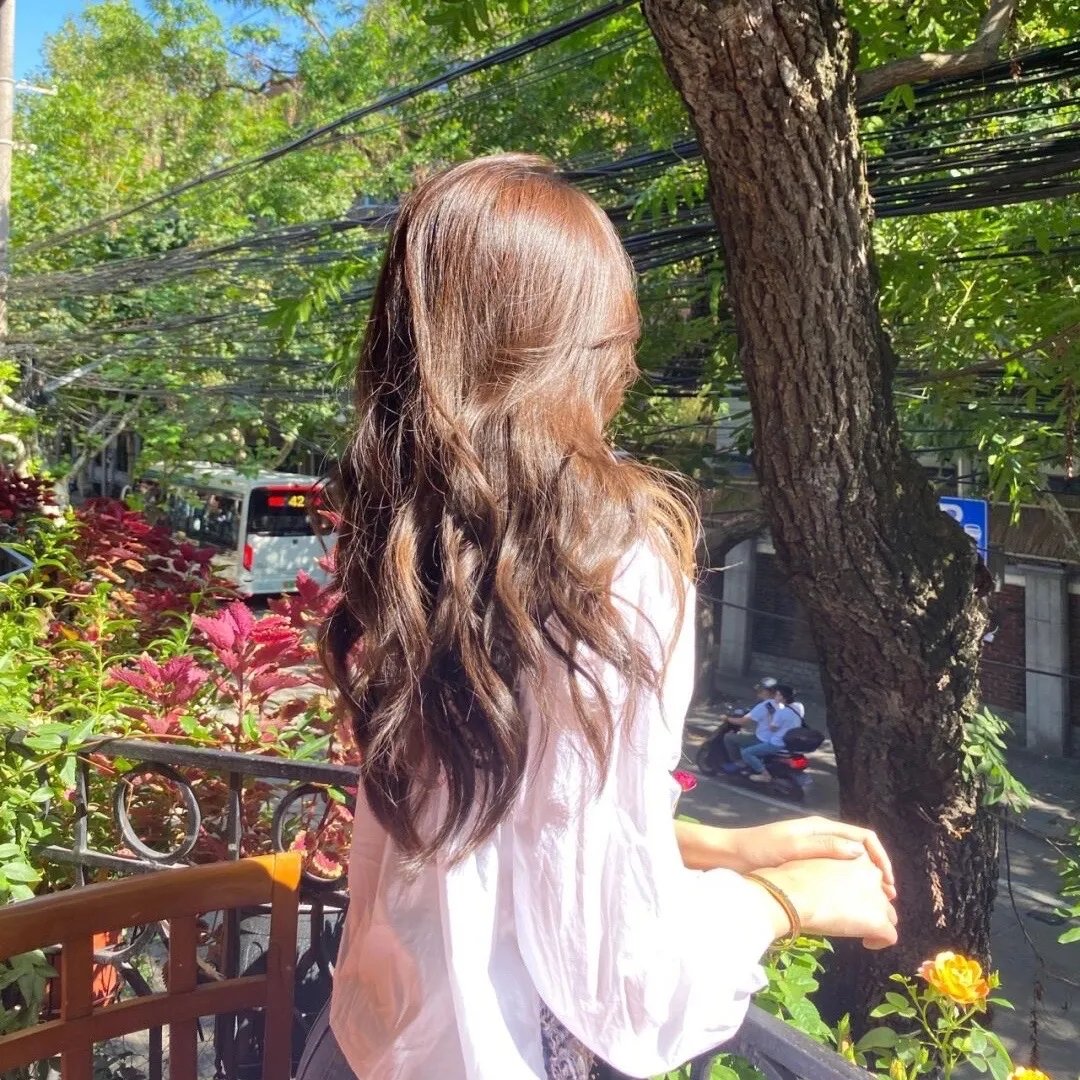 静默如你喧嚣如我